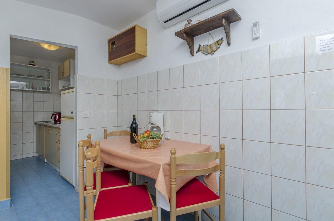 Apartment Boris Gornja Brela Exterior photo